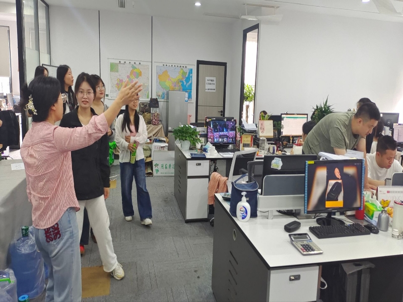 bAcm_1717687930977003051.jpg 旅游企业管理综合实训照片3.jpg